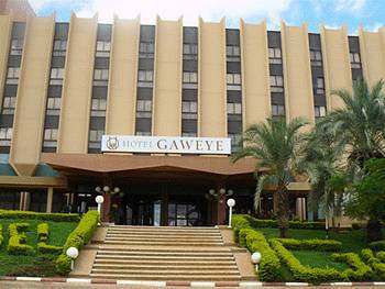 Gaweye Hotel Niamey Exterior photo